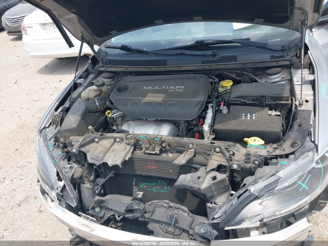 Продаж на аукціоні авто 2015 Chrysler 200 C, vin: 1C3CCCCBXFN703382, номер лоту: 42308180