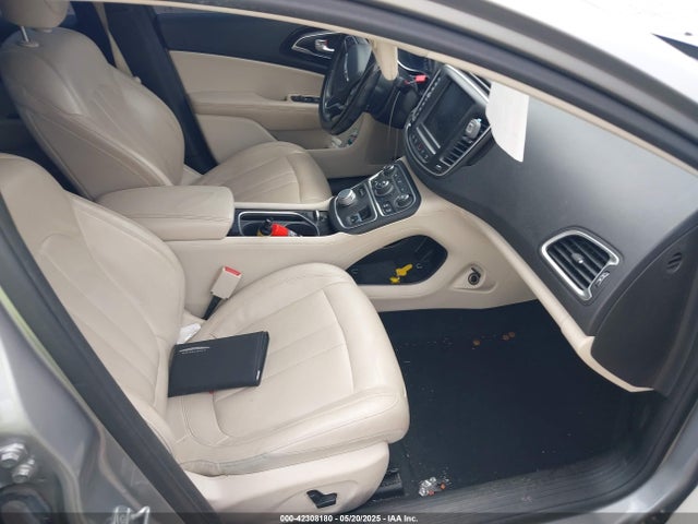 Продаж на аукціоні авто 2015 Chrysler 200 C, vin: 1C3CCCCBXFN703382, номер лоту: 42308180