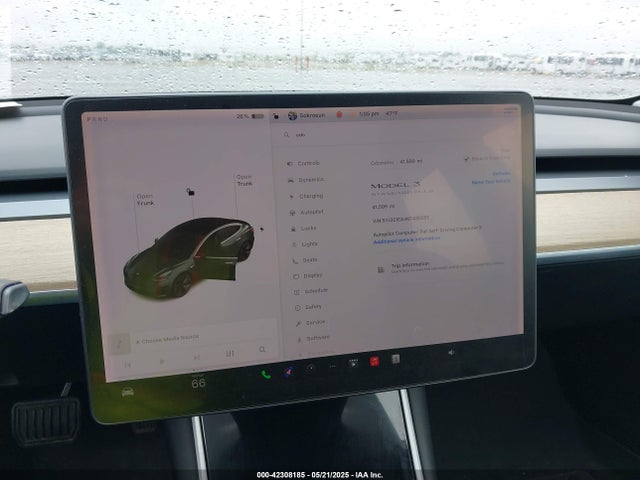 5YJ3E1EA4KF435551 Tesla 2019
