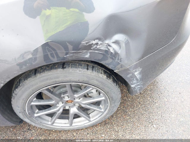 5YJ3E1EA4KF435551 Tesla 2019