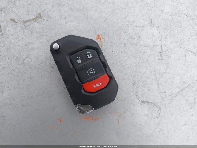 1C4PJXDN4SW540350 Jeep 2025