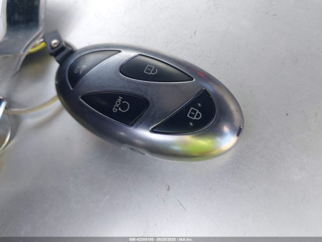 5NMJB3DE5SH444239 Hyundai TUCSON SEL