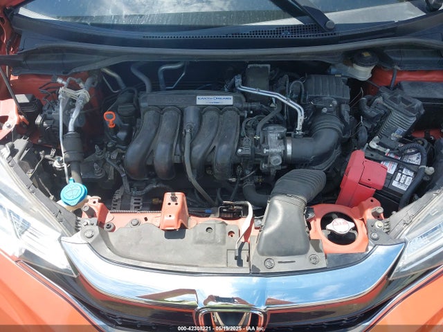 42308221 :رقم المزاد ، 3HGGK5H42LM727687 vin ، 2020 Honda Fit Lx مزاد بيع