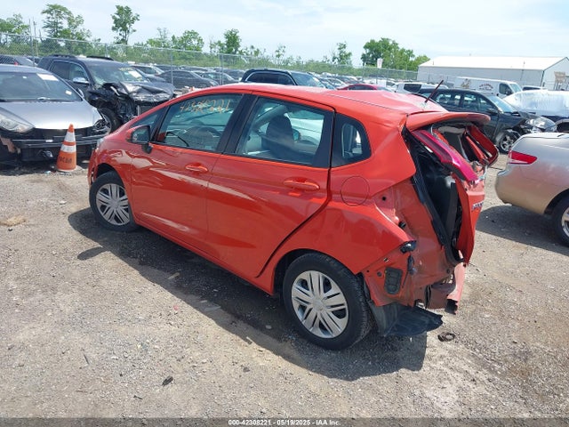 42308221 :رقم المزاد ، 3HGGK5H42LM727687 vin ، 2020 Honda Fit Lx مزاد بيع