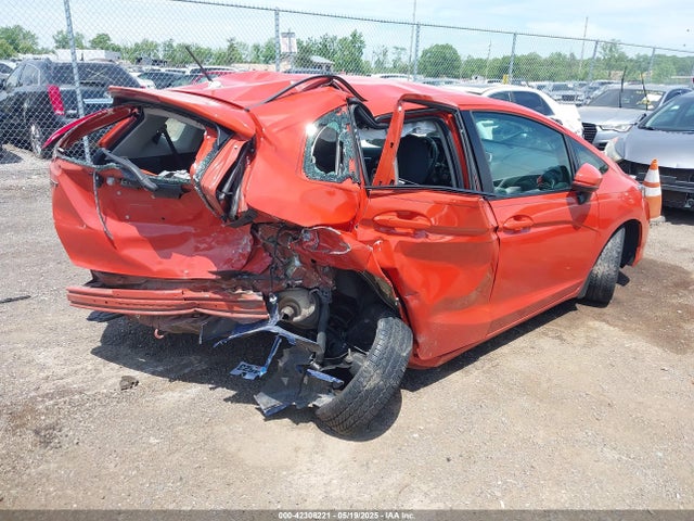 42308221 :رقم المزاد ، 3HGGK5H42LM727687 vin ، 2020 Honda Fit Lx مزاد بيع