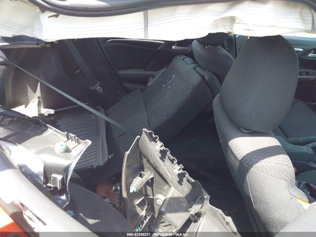42308221 :رقم المزاد ، 3HGGK5H42LM727687 vin ، 2020 Honda Fit Lx مزاد بيع