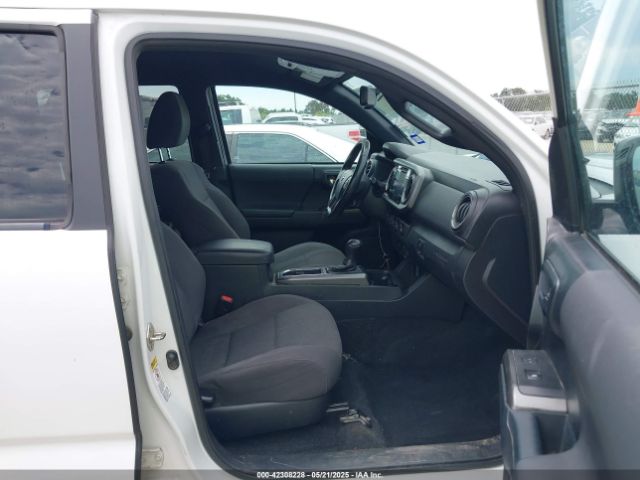 5TFCZ5ANXHX065886 Toyota Tacoma Trd Sport