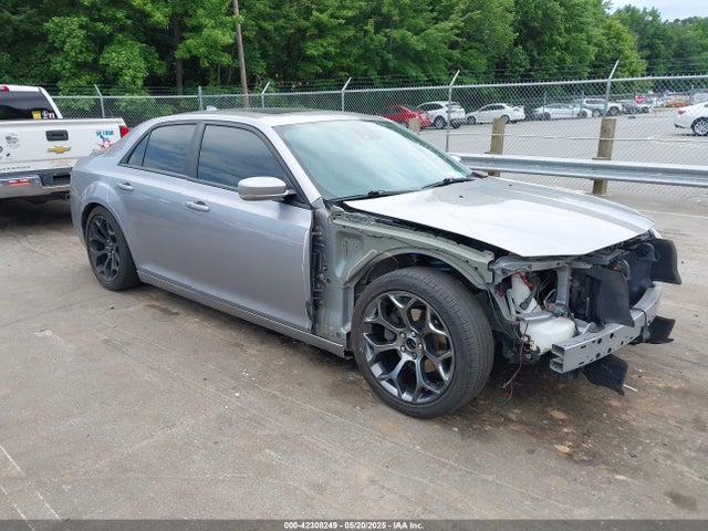 Продаж на аукціоні авто 2018 Chrysler 300 300s, vin: 2C3CCABG4JH264070, номер лоту: 42308249