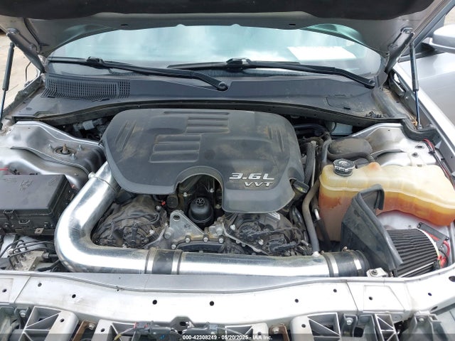 2018 Chrysler 300 300s მანქანა იყიდება აუქციონზე, vin: 2C3CCABG4JH264070, აუქციონის ნომერი: 42308249