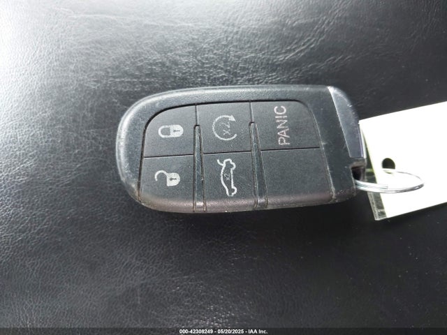 2018 Chrysler 300 300s მანქანა იყიდება აუქციონზე, vin: 2C3CCABG4JH264070, აუქციონის ნომერი: 42308249