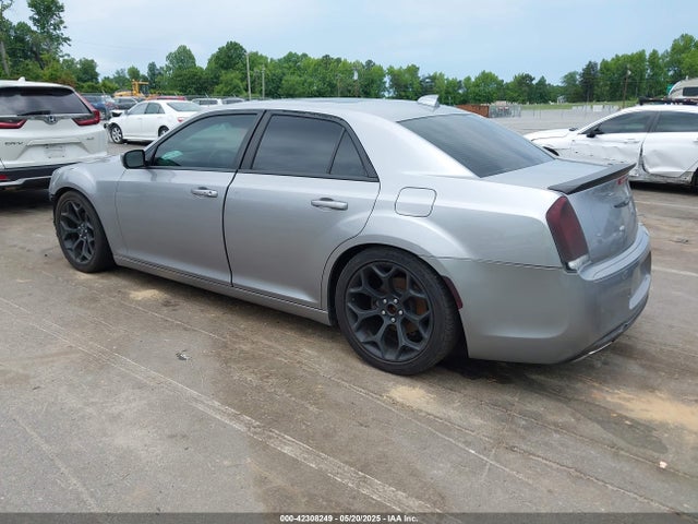 2018 Chrysler 300 300s მანქანა იყიდება აუქციონზე, vin: 2C3CCABG4JH264070, აუქციონის ნომერი: 42308249