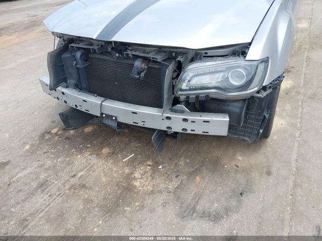 2018 Chrysler 300 300s მანქანა იყიდება აუქციონზე, vin: 2C3CCABG4JH264070, აუქციონის ნომერი: 42308249