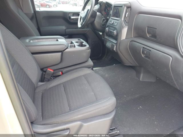 3GCPDCED1NG639300 Chevrolet Silverado 1500 4wd  Short Bed Custom Trail Boss
