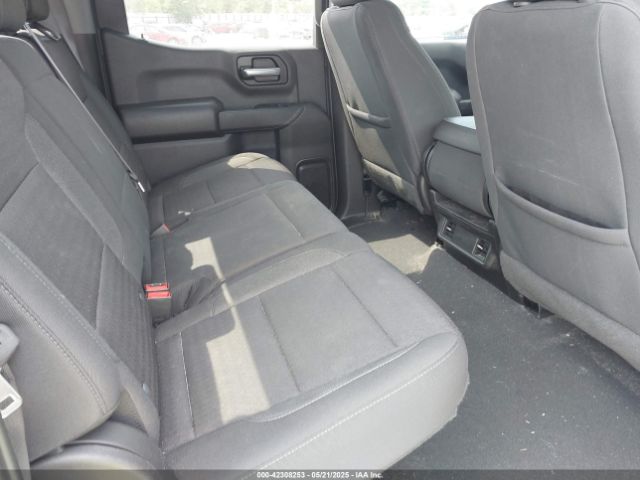 3GCPDCED1NG639300 Chevrolet Silverado 1500 4wd  Short Bed Custom Trail Boss