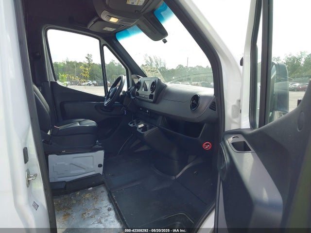 W1Y4NDHY5PT151232 Mercedes-Benz Sprinter 2500 High Roof 4-cyl Diesel Ho