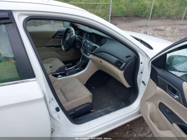 1HGCR2F30FA123933 Honda ACCORD LX