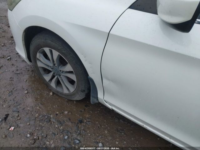 1HGCR2F30FA123933 Honda ACCORD LX
