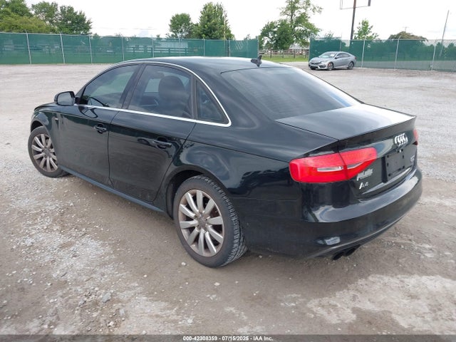 2015 AUDI A4 WAUBFAFL7FN027736 Photo 2