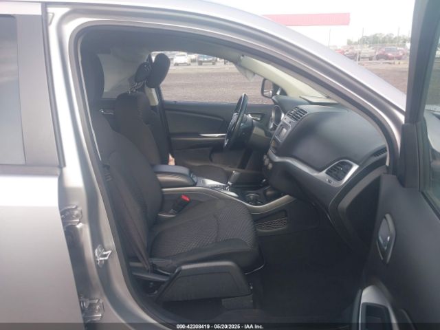 2020 DODGE JOURNEY 3C4PDCAB5LT259112 Photo 4