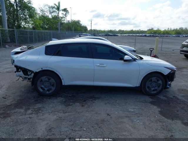 3KPFT4DE1SE083270 KIA K4 Lx