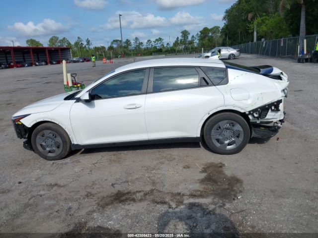 3KPFT4DE1SE083270 KIA K4 Lx