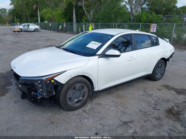 3KPFT4DE1SE083270 KIA K4 Lx