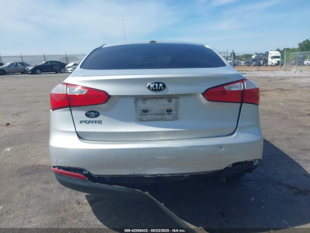 KNAFK4A68G5611791 KIA FORTE LX