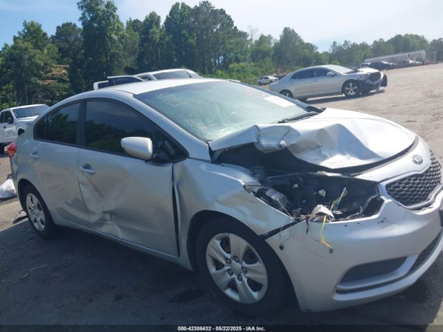 KNAFK4A68G5611791 KIA FORTE LX