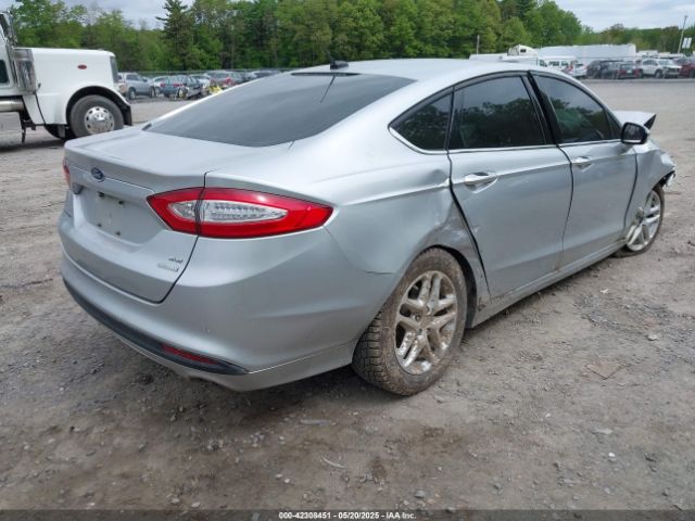 3FA6P0HD6GR401615 Ford FUSION SE