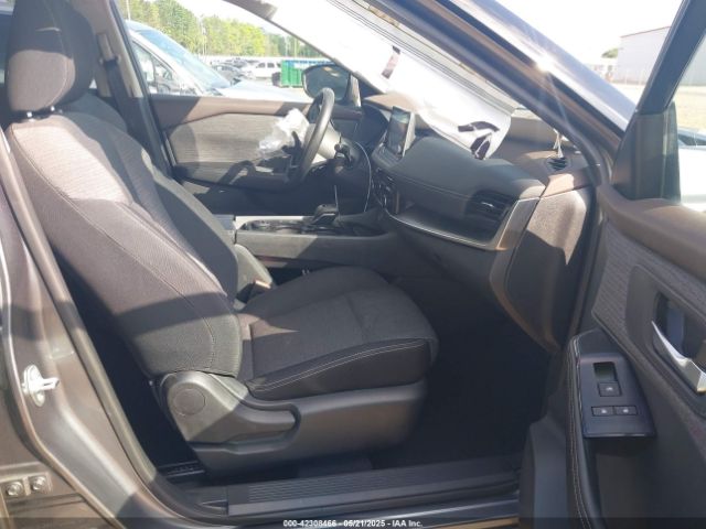 2021 NISSAN ROGUE 5N1AT3BB0MC838878 Photo 4