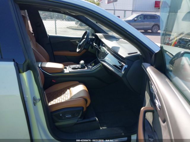 2022 AUDI RS Q8 WU1ARBF18ND025883 Photo 4