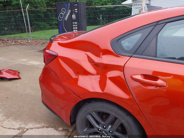 3KPF34AD3LE260009 KIA Forte Gt-line