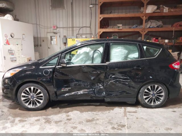 1FADP5FU4HL101384 Ford C-max Energi Titanium