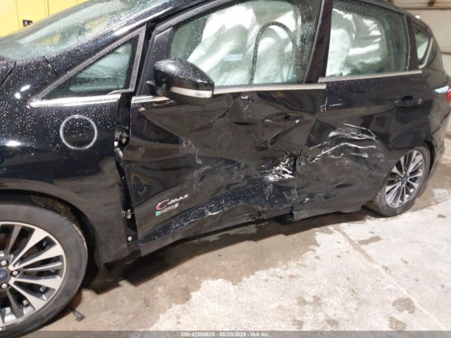 1FADP5FU4HL101384 Ford C-max Energi Titanium