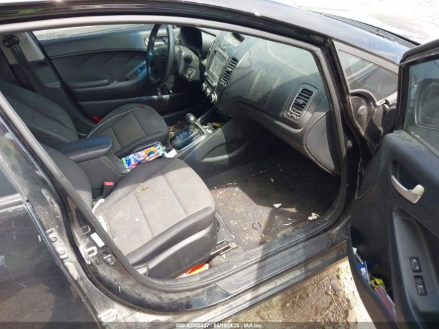 3KPFL4A75JE186244 KIA FORTE LX