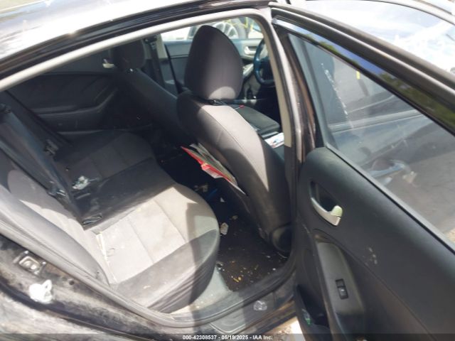 3KPFL4A75JE186244 KIA FORTE LX
