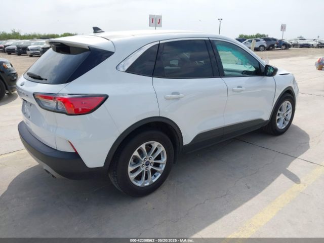 2022 FORD ESCAPE 1FMCU0G65NUA44597 Photo 3