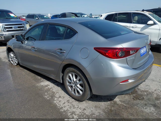 Mazda pe 2016 JM1BM1U78G1319323 Image 3