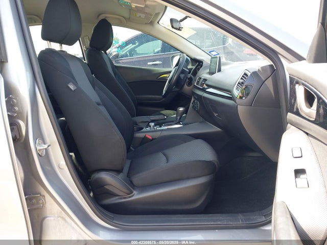 Mazda pe 2016 JM1BM1U78G1319323 Image 5
