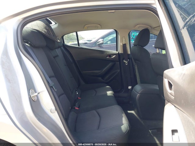 Mazda pe 2016 JM1BM1U78G1319323 Image 8