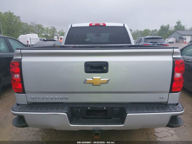 1GCVKREC5JZ187496 Chevrolet Silverado 1500 2lt