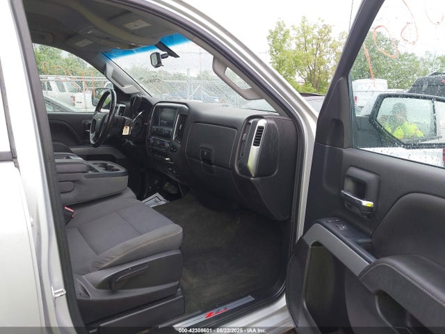 1GCVKREC5JZ187496 Chevrolet Silverado 1500 2lt