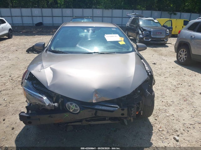 5YFBURHE3HP721433 Toyota COROLLA LE