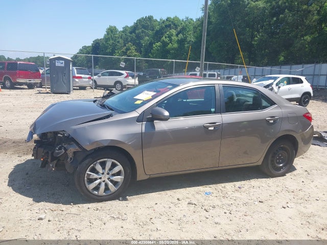 5YFBURHE3HP721433 Toyota COROLLA LE