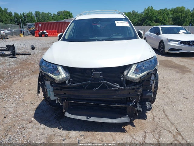 5N1AT2MT6JC852148 Nissan 2018