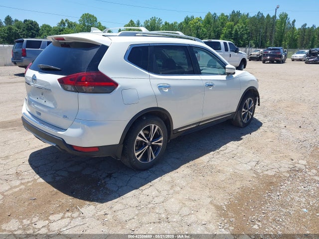 5N1AT2MT6JC852148 Nissan 2018