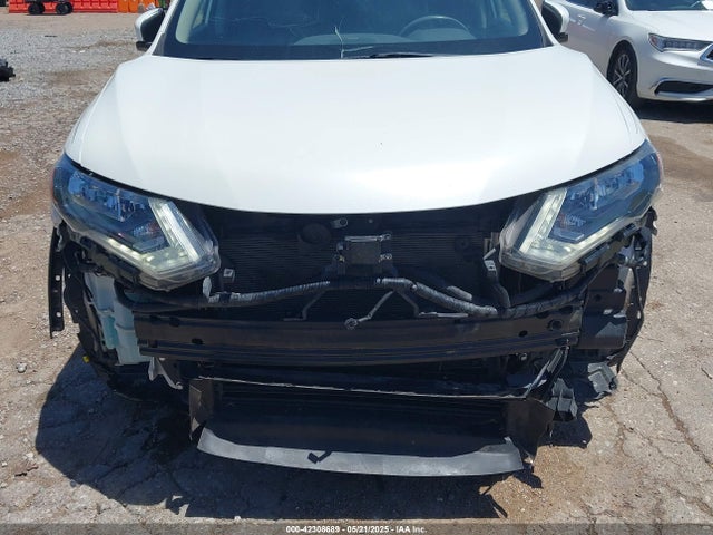 5N1AT2MT6JC852148 Nissan 2018