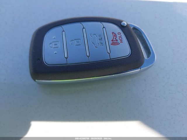 5NPD84LF2JH305697 Hyundai Elantra Value Edition