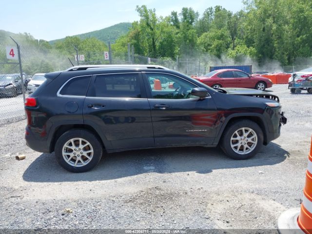 1C4PJMCB0EW172484 Jeep Cherokee Latitude