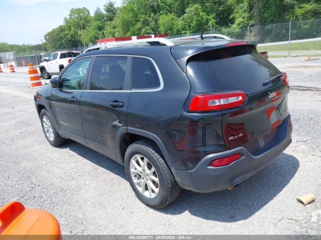 1C4PJMCB0EW172484 Jeep Cherokee Latitude